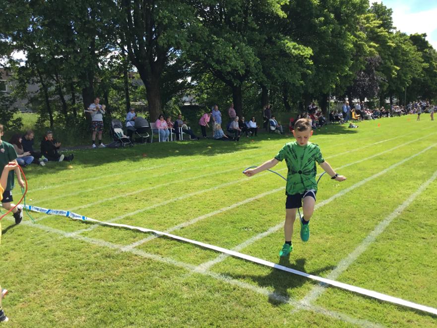 P4 Boys Skipping Race 5 