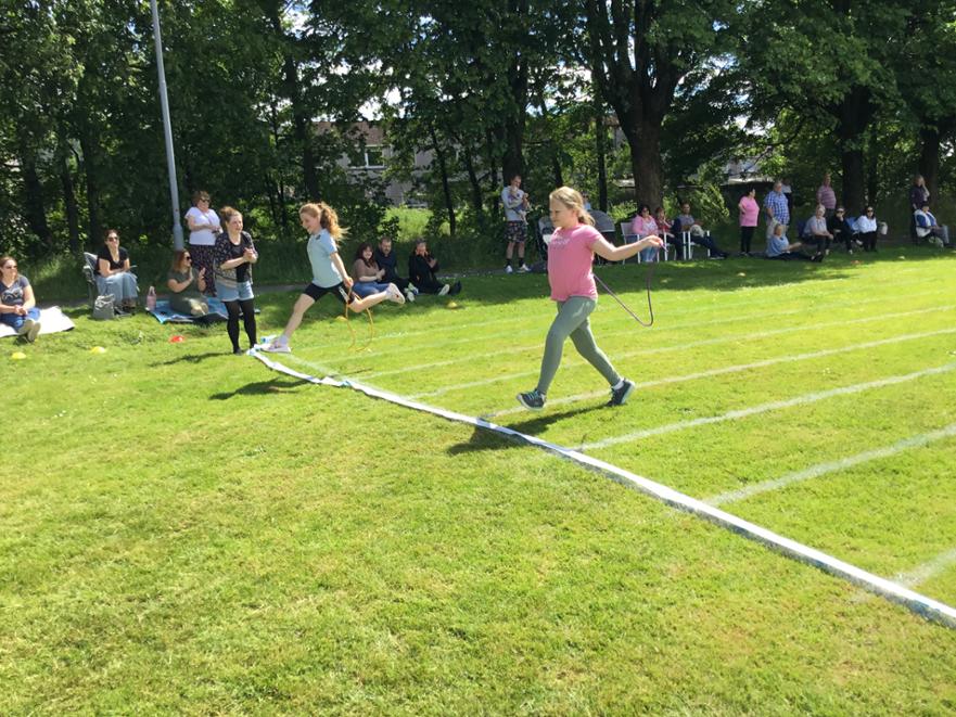 P5 Girls Skipping Race 3 