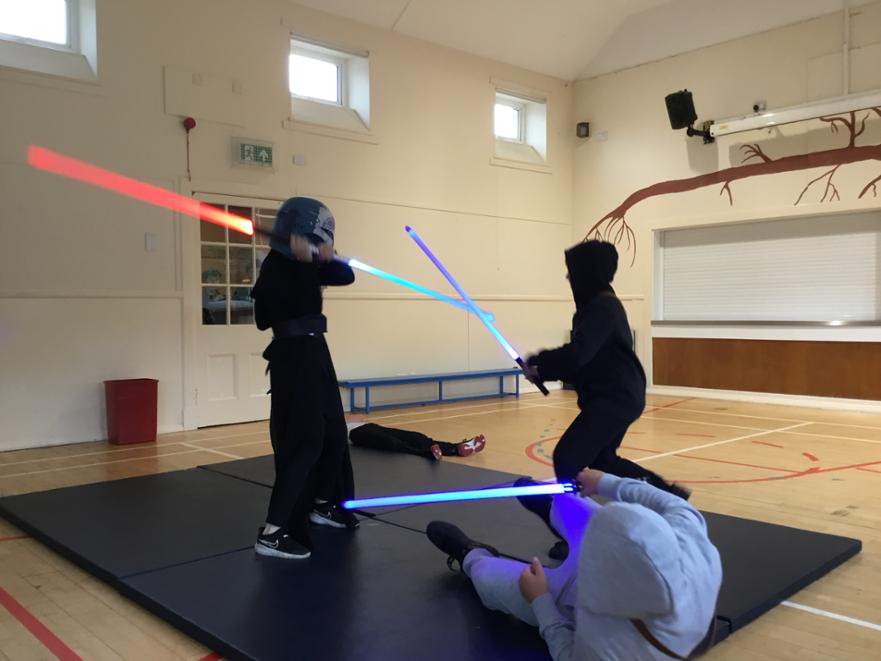 9a Star Wars Light Sabre 4 